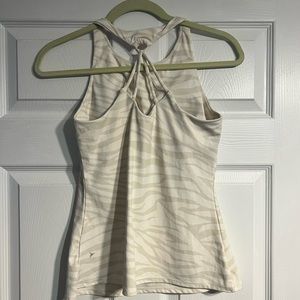Old navy animal print workout tank with built in bra NWOT